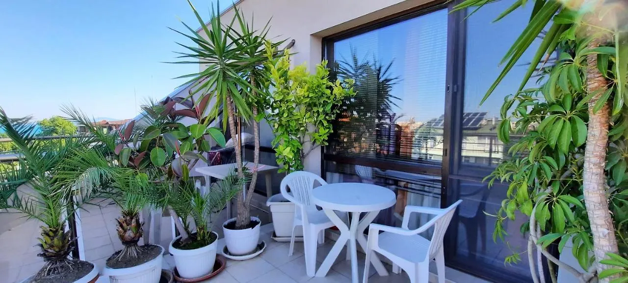 Студио Изгрев Burgas City 0*,  Bulgarien