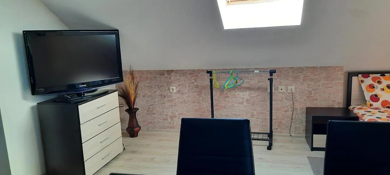 Apartment Студио Изгрев Burgas